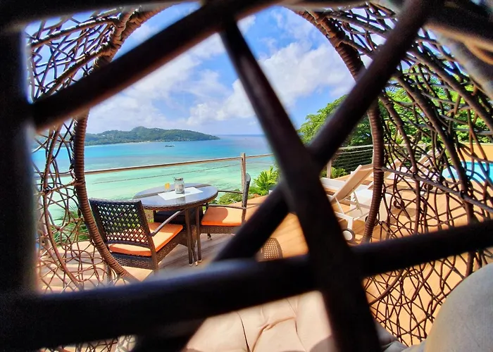 Kiki Seychelles Couette-café 4*