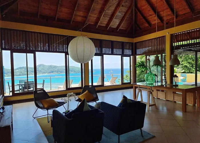 Kiki Seychelles Couette-café Anse a La Mouche